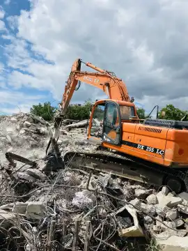 Демонтаж домов - в Обуховском р-не