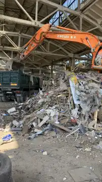 Вывоз строительного мусора в Обуховском р-не